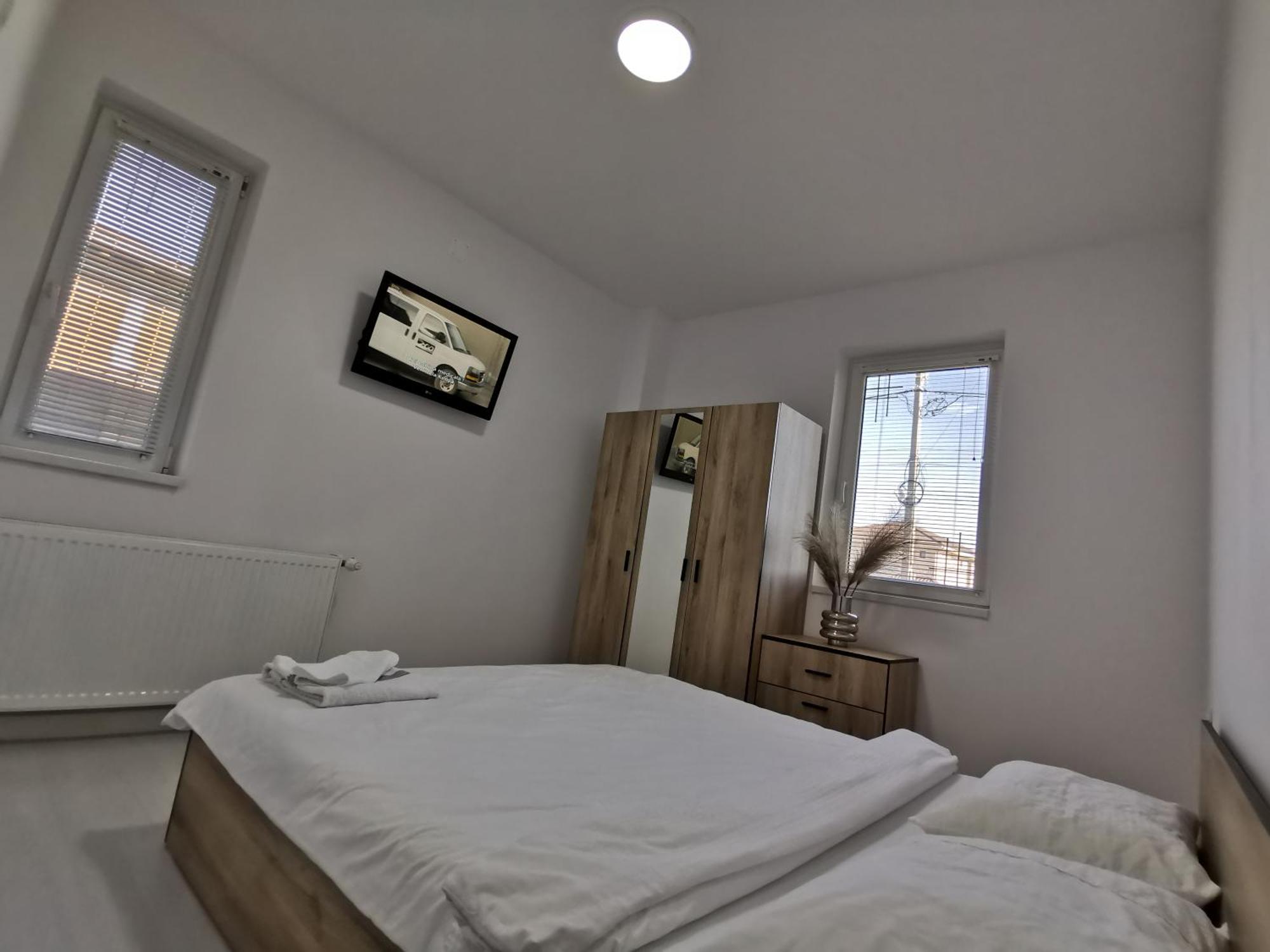 Willa Casuta Cu Tei Oradea Pokój zdjęcie